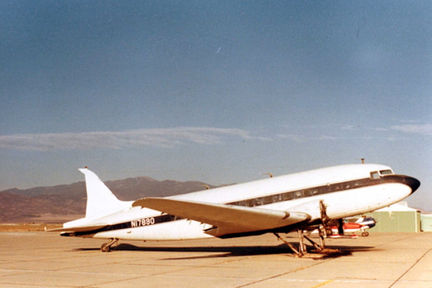 N17890 about to be de-registered in the late 1980s. Photo courtesy of the San Diego Air and Space Museum Archive.