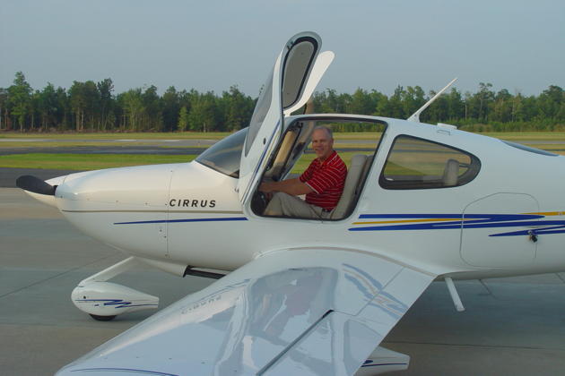 Ready to hijack Gil Rud's Cirrus SR-20G2 at the Cambridge-Dorchester airport, MD. Photo by Gil Rud.