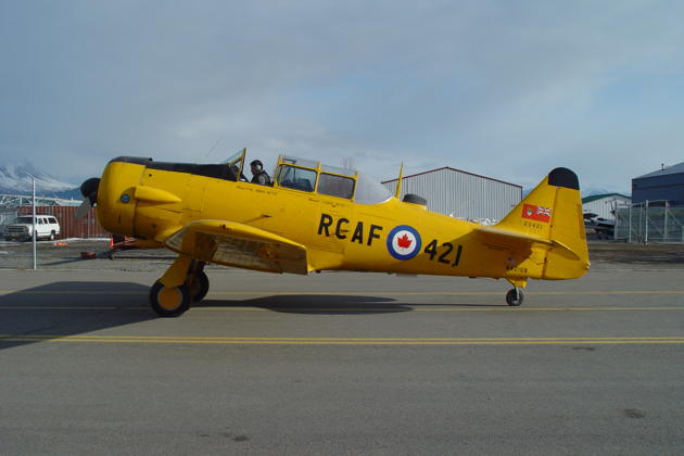 L/C 'Cricket' Renner getting ready to start Old Yaller for her first flight in 2008.