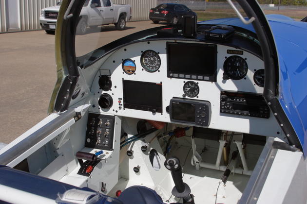 The clean and efficient front cockpit of RV-8 'Dakota Queen'.