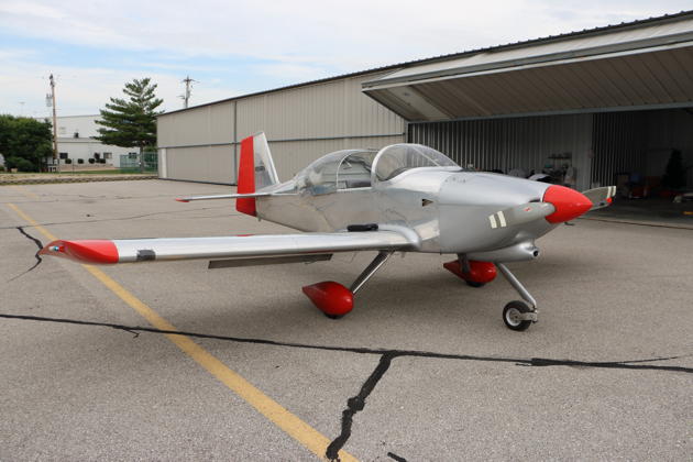 RV-6 N106RV ready to fly at the Spirit of St. Louis airport.