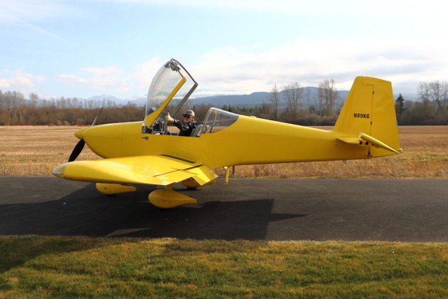 A thumbs up from Dave Miller in his RV-14A at Sequim Valley (W28).
