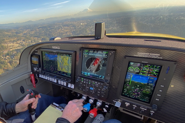 Cruising to the white water tower for landing at Renton in the RV-14A.