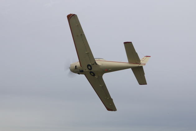 Beaker in the break in his Navion for Paine Field's runway 16R.