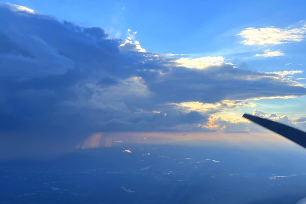 Diverting around an early evening thunderstorm at Albany, NY en route to Rome, NY.