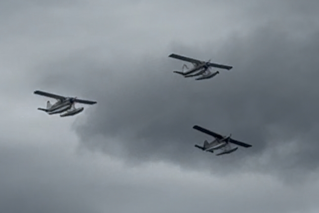 Approaching Tanglefoot with the Beaver 3-ship memorial formation.